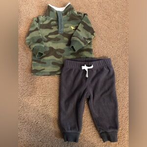 Carters 2 piece Green Camo Fleece Pullover & Joggers Pant Set size 6 mos